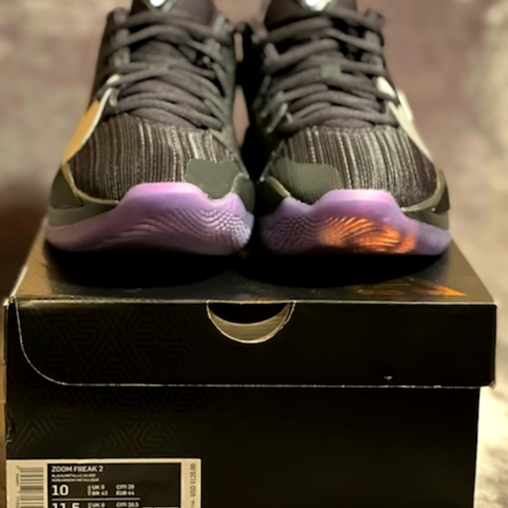 Zoom Freak 2